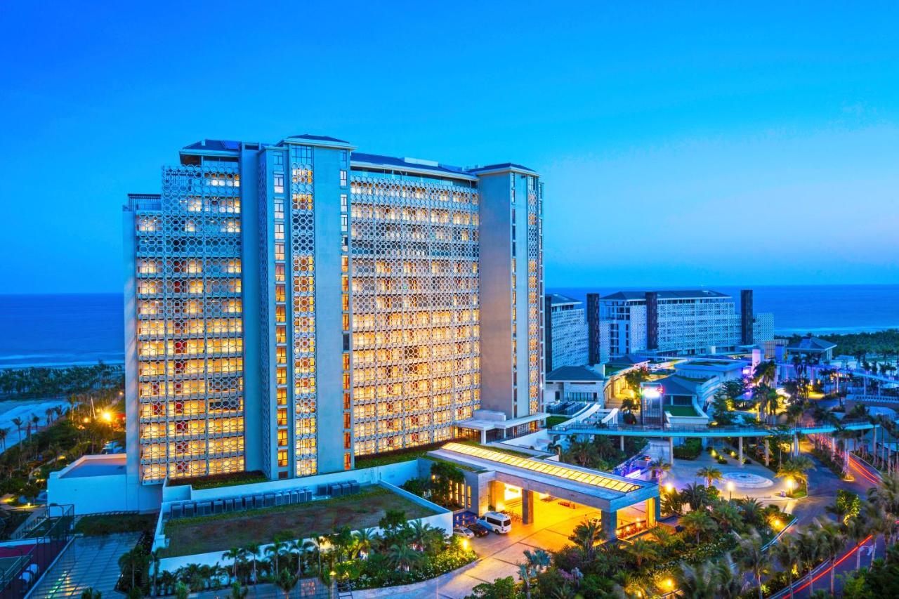 Aloha Oceanfront Suite Resort Lingshui  Exterior foto
