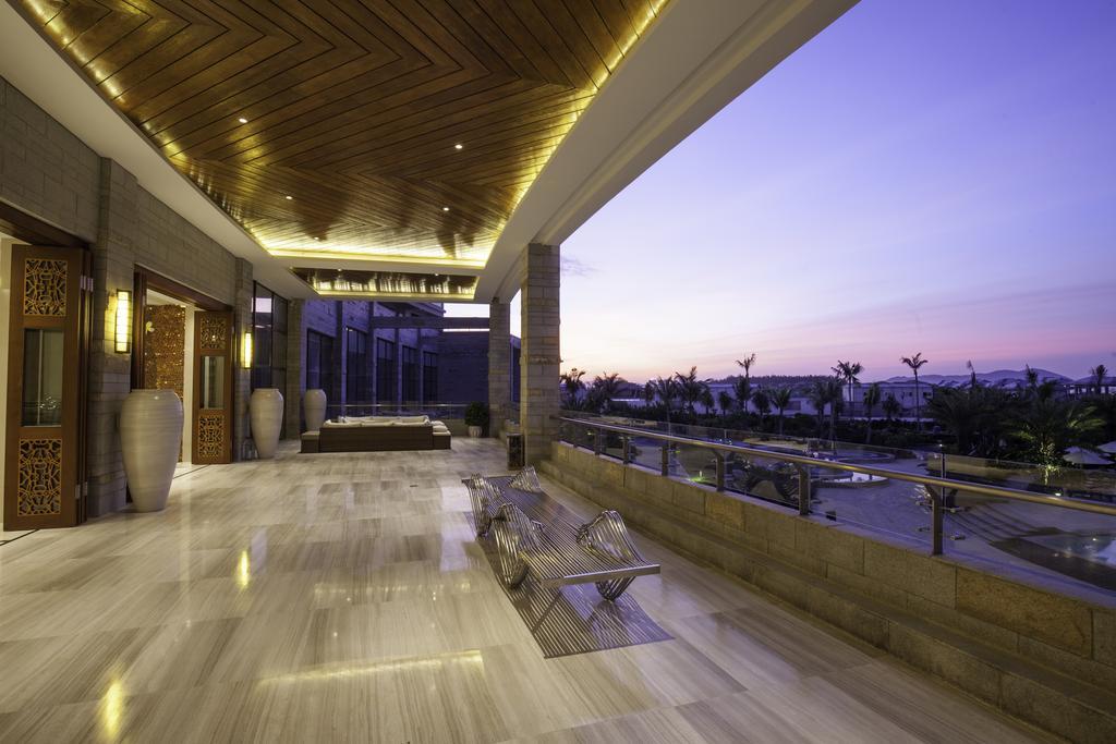 Aloha Oceanfront Suite Resort Lingshui  Exterior foto